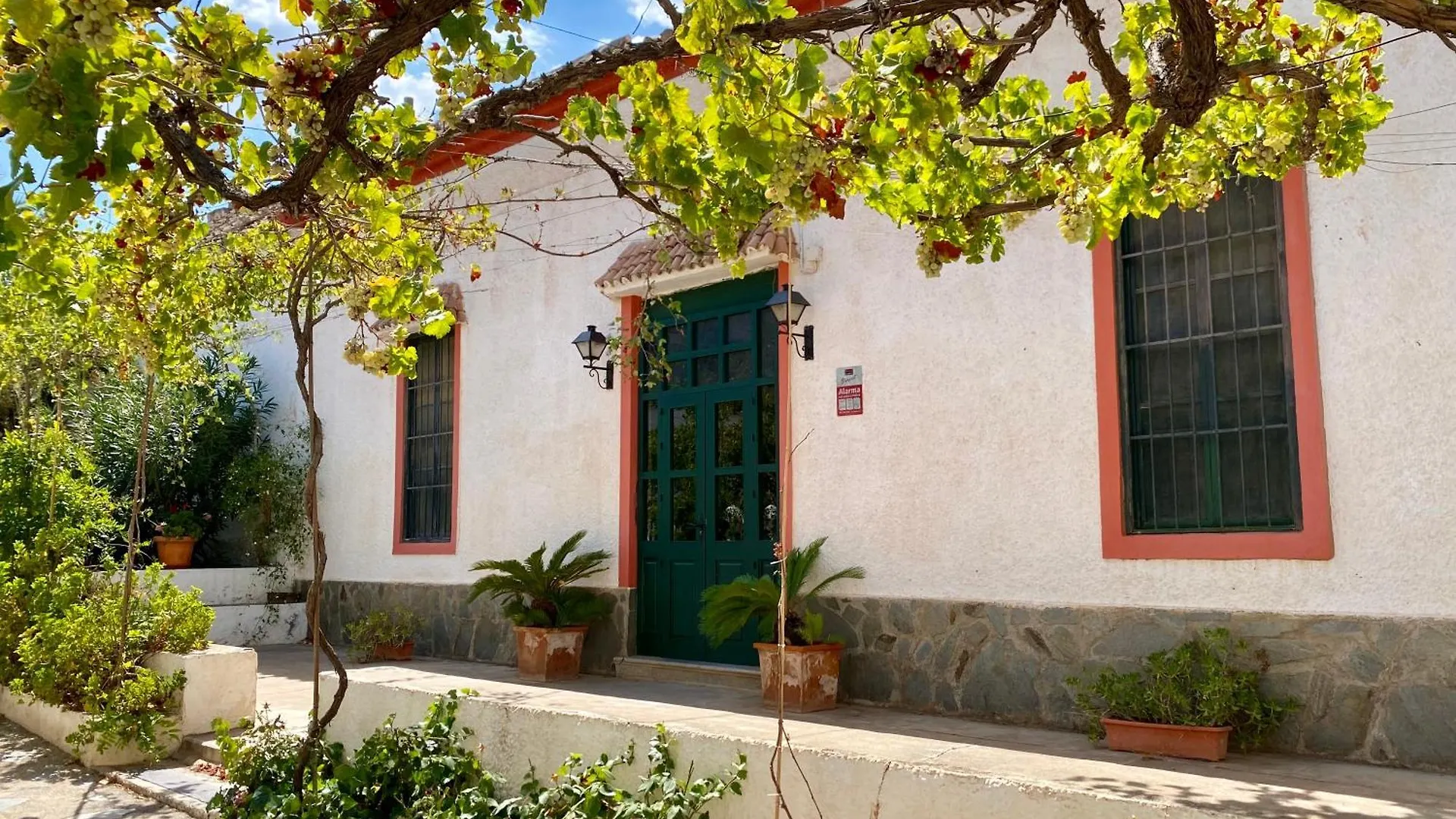 Real Fundicion De Alcora Villa Canjayar